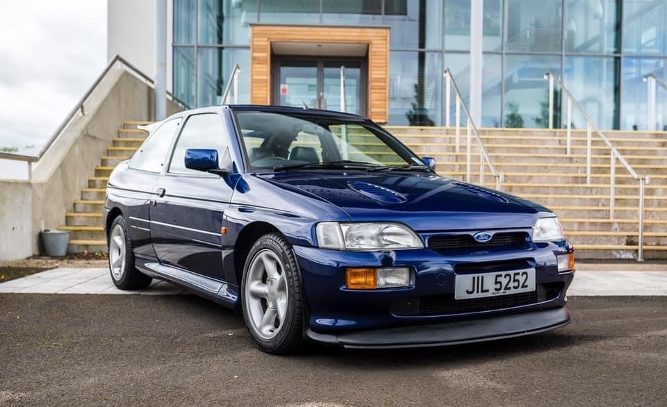 Splitter gevraagd Ford escort cosworth, Auto-onderdelen, Nieuw, Spatbord, Ford, Verzenden