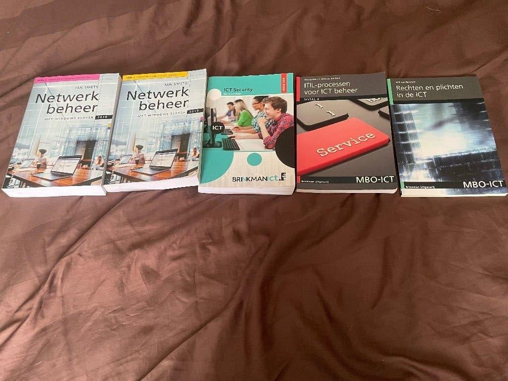 ict boeken mbo niveau 4, Ophalen of Verzenden, Zo goed als nieuw, Overige onderwerpen