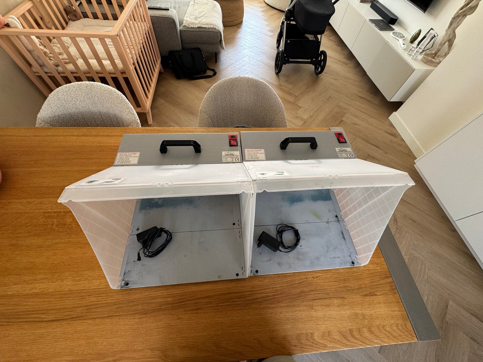 WilTec Afzuiginstallatie Airbrush Spuitcabine HS-E420DC, Ophalen, Gebruikt, Airbrush en Toebehoren