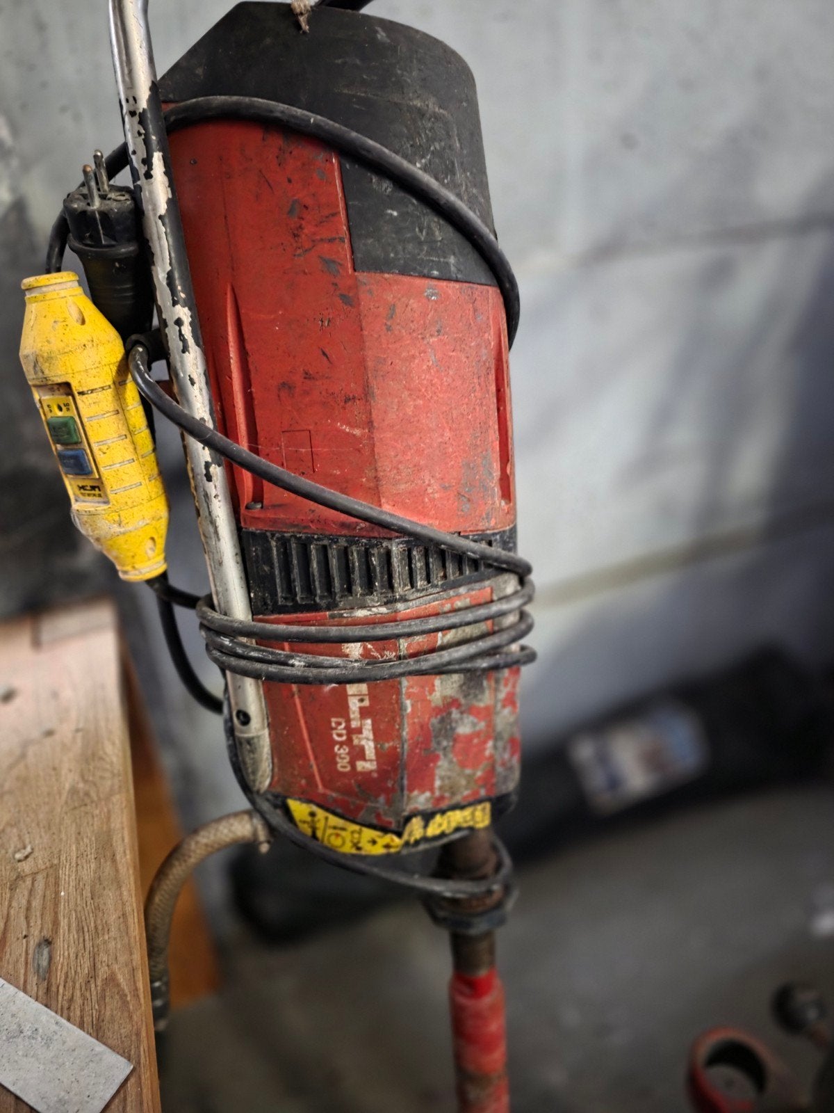 Hilti diamantboor boormachine., Ophalen