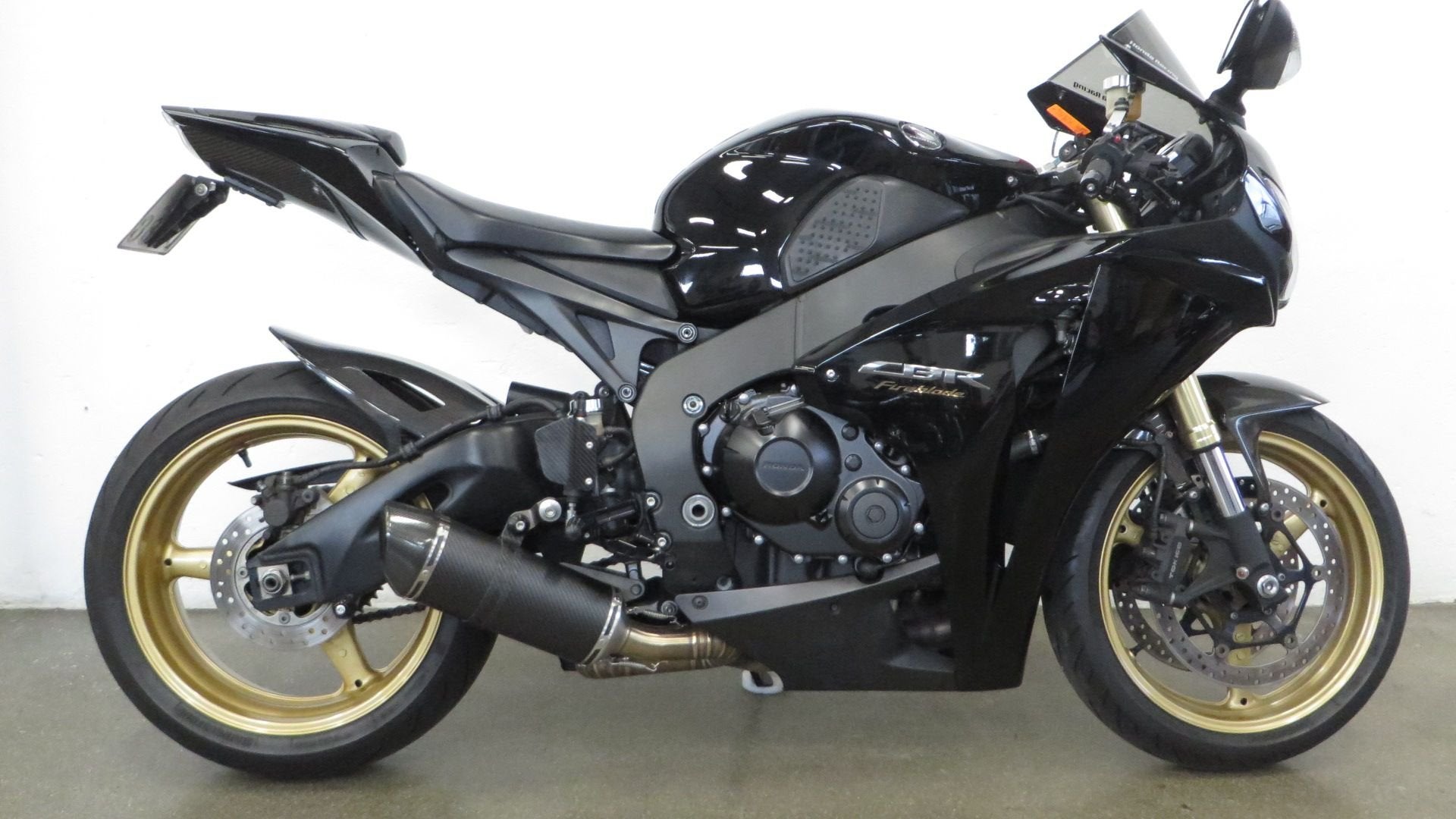 HONDA CBR 1000 RR FIREBLADE (bj 2010), HONDA, 4 cilinders, Motorrijbewijs A, Bedrijf