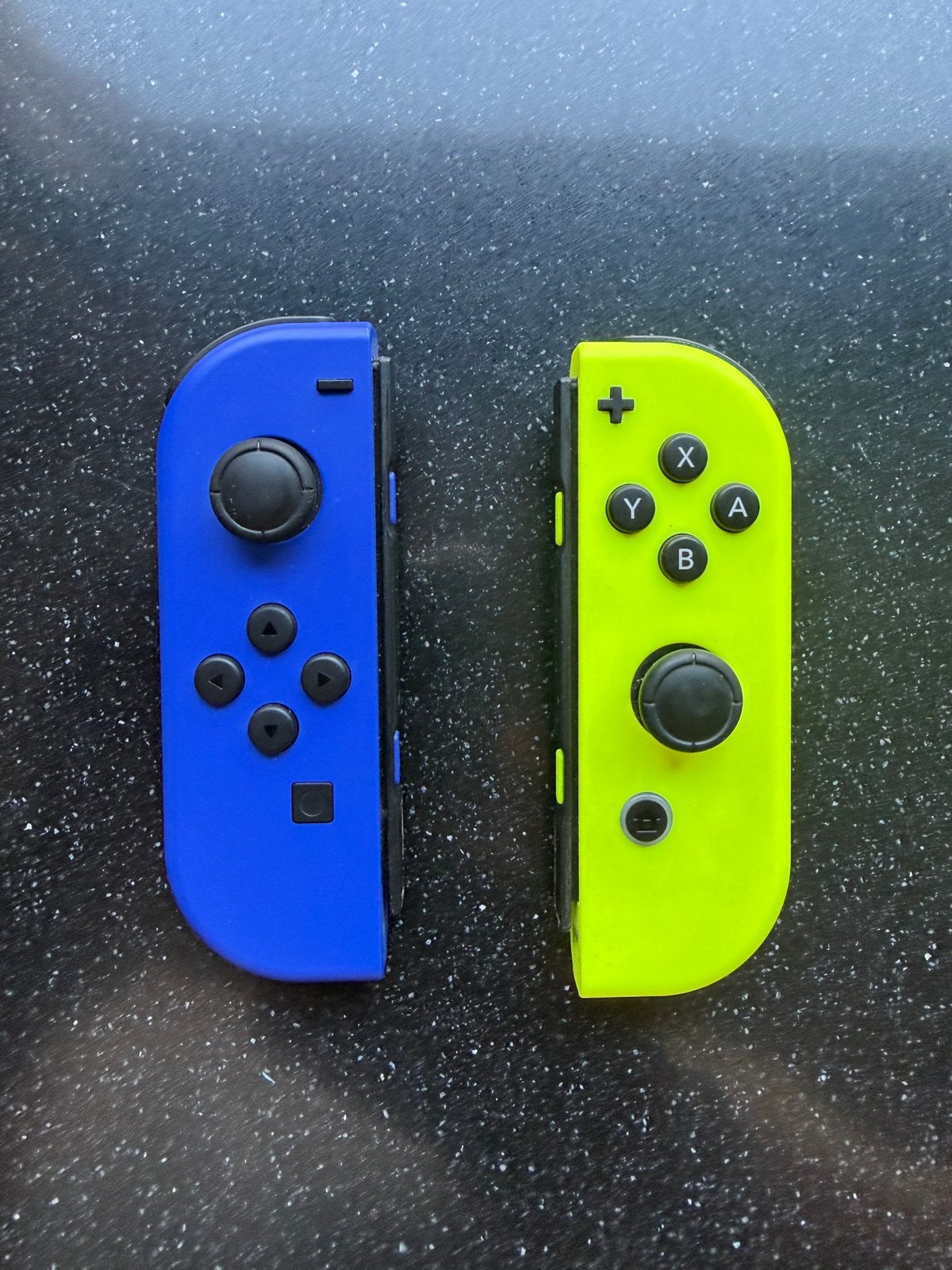 Nintendo Switch Joy-Cons - Blauw & Neon Geel, Spelcomputers en Games, Spelcomputers | Nintendo Switch, Gebruikt, Switch Original