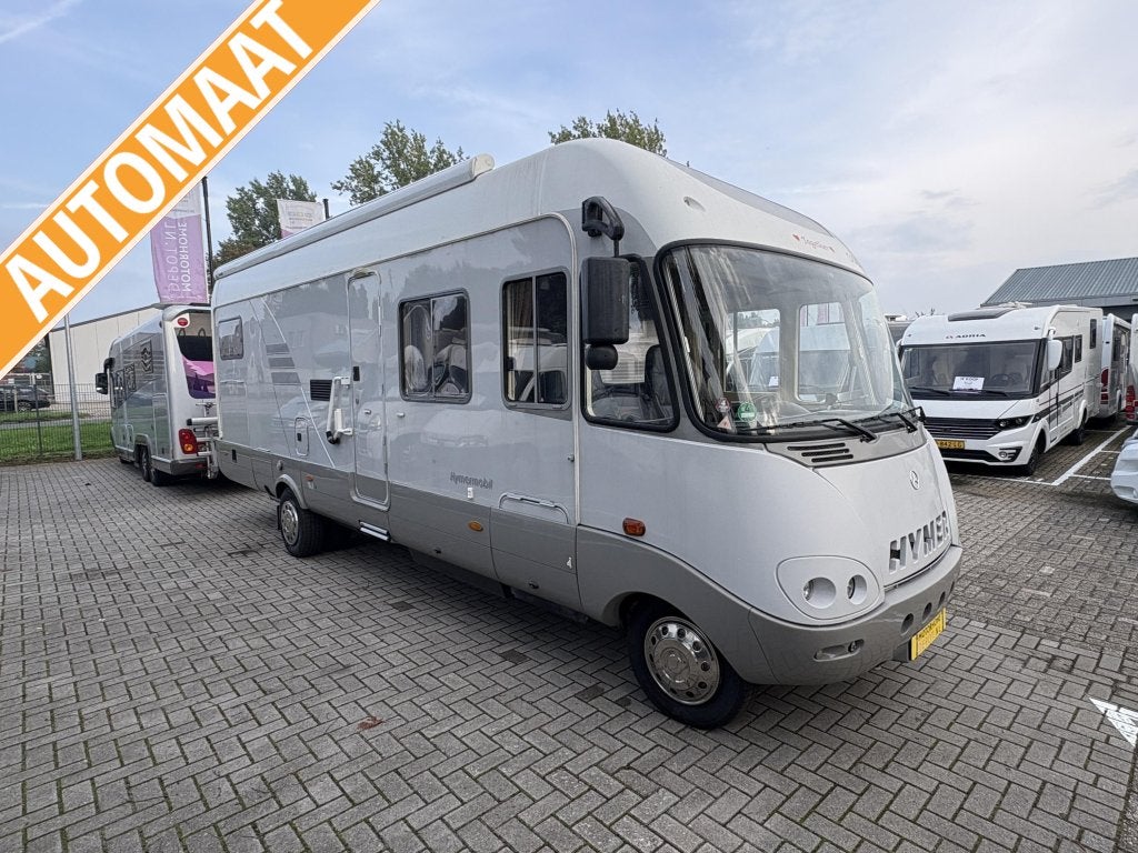 Hymer S820 | NL camper | Zonnepanelen | Omvormer | LifePo4, Koelkast, Rookmelder, Diesel, Particulier