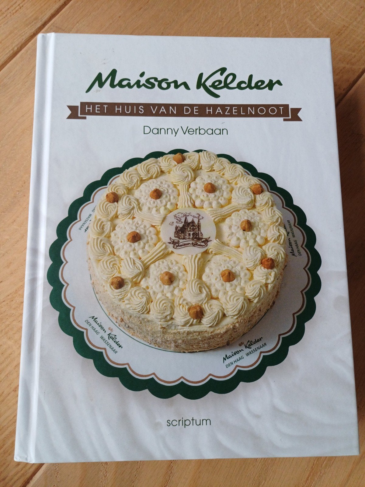 Maison Kelder: Het Huis van de Hazelnoot - Danny Verbaan, Ophalen of Verzenden, Zo goed als nieuw, Danny Verbaan