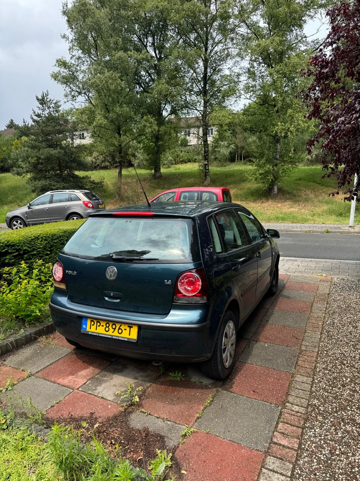 Volkswagen 2002 Groen, Stof, 74 pk, 1028 kg, 49 €/maand