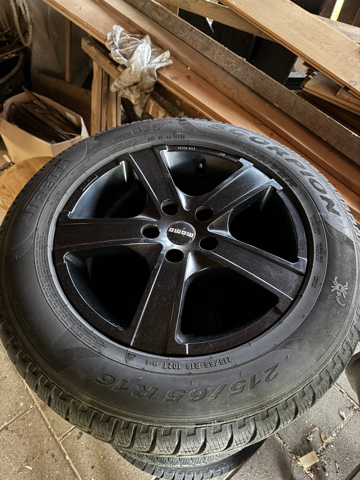 16inch zwarte velgen, Ophalen