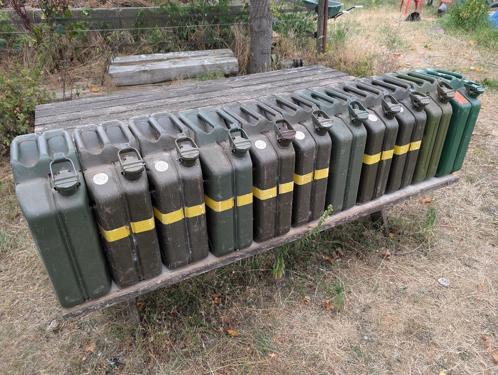 jerrycans - leger- ex-Bundeswehr, Ophalen, Gebruikt
