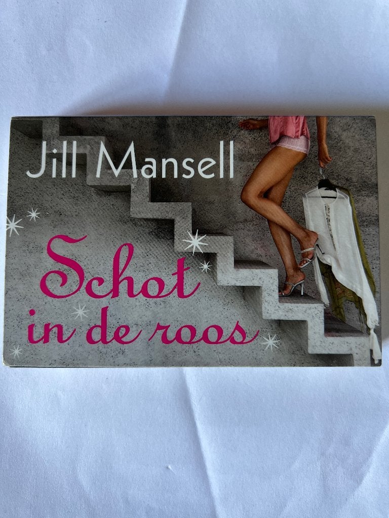 Jill Mansell Schot in de roos Dwarsligger 60, Ophalen of Verzenden, Zo goed als nieuw, Jill Mansell