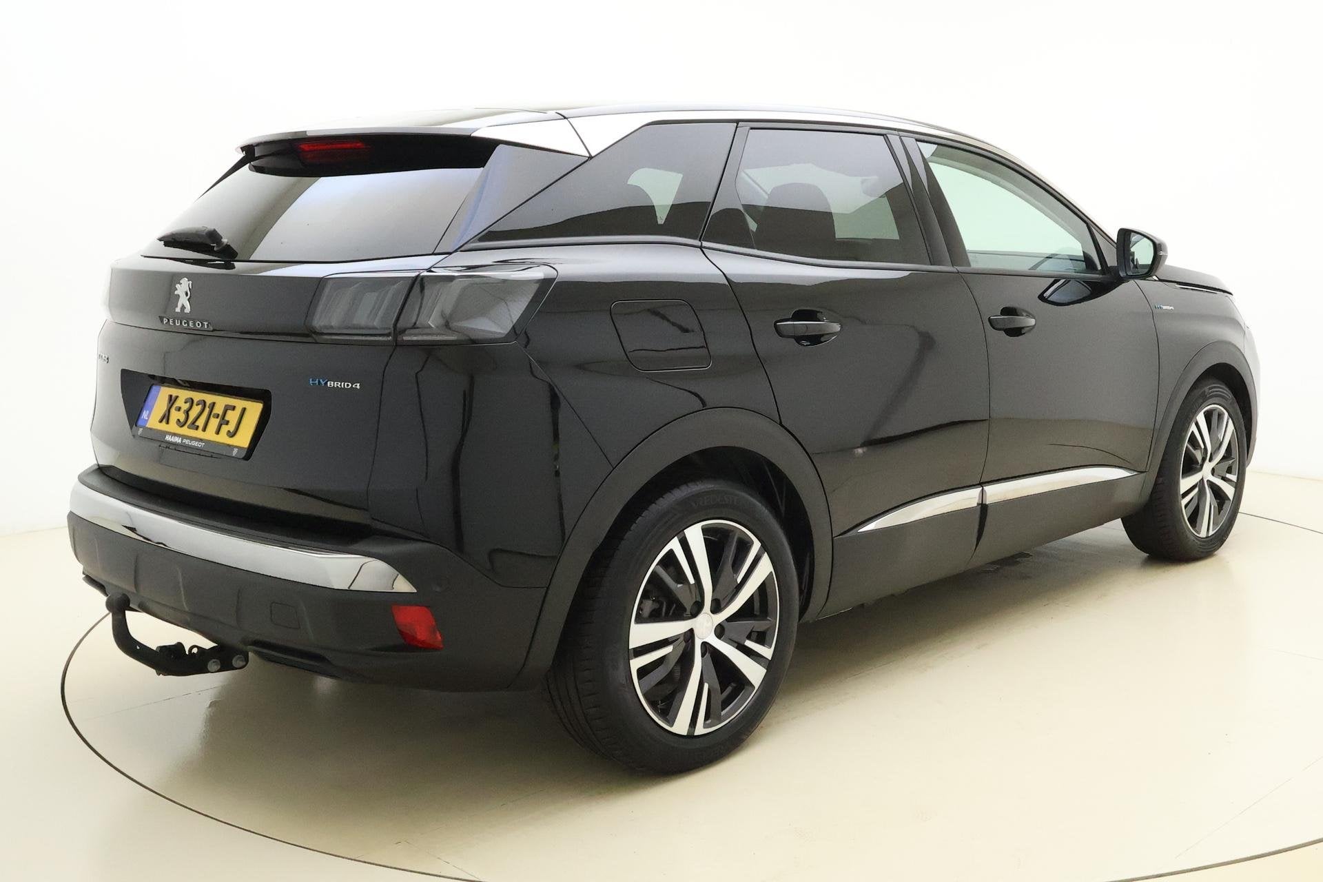 Peugeot 3008 1.6 HYbrid4 Allure Pack 300 PK | Automaat | Tre, Auto's, Peugeot, Automaat, Euro 6, 4 cilinders, Zwart