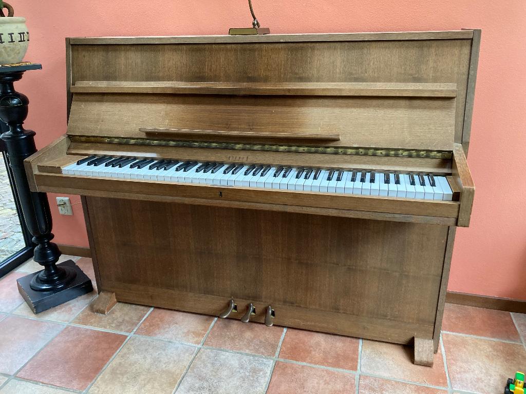 Rippen Belcanto piano, Ophalen, Gebruikt, Bruin, Piano