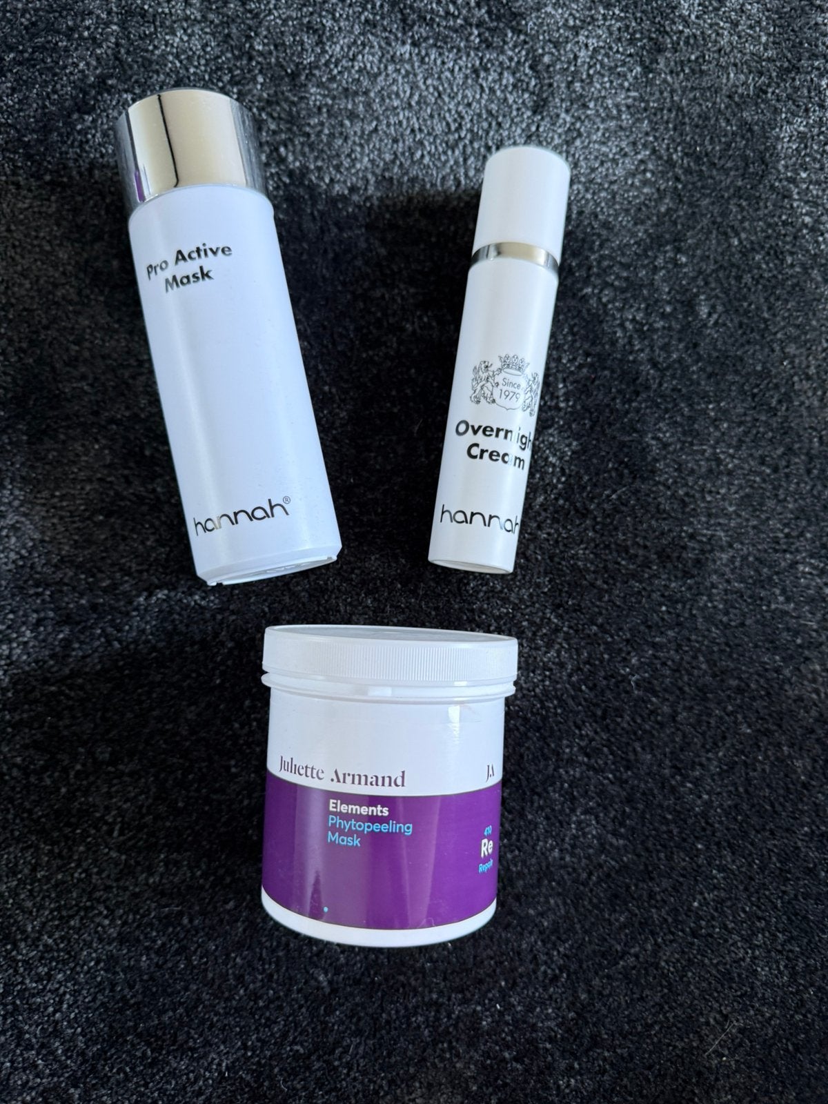 Professionele Skincare Hannah en Juliette Armand, Sieraden, Tassen en Uiterlijk, Ophalen of Verzenden, Zo goed als nieuw, Gehele gezicht