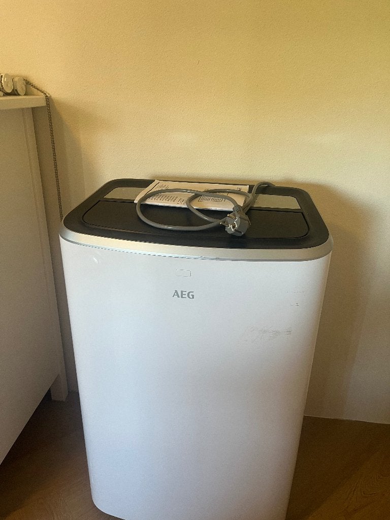 AEG Airconditioning, Witgoed en Apparatuur, Airco's, Ophalen, Gebruikt, Minder dan 60 m³, 3 snelheden of meer