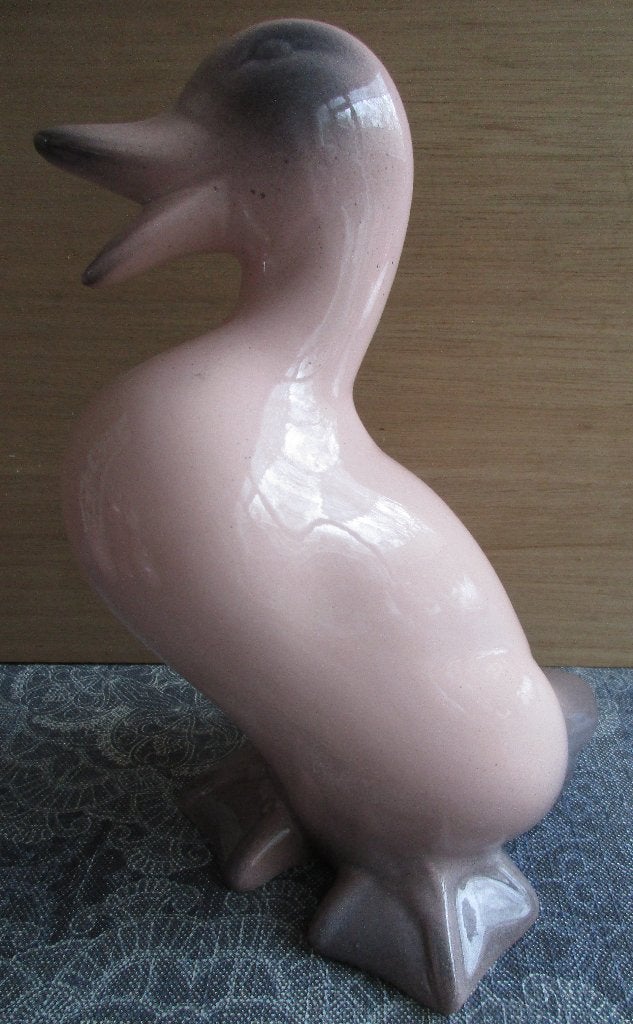 prachtige roze eend van steen hoogte is 27 cm, Ophalen of Verzenden, Zo goed als nieuw, Dier