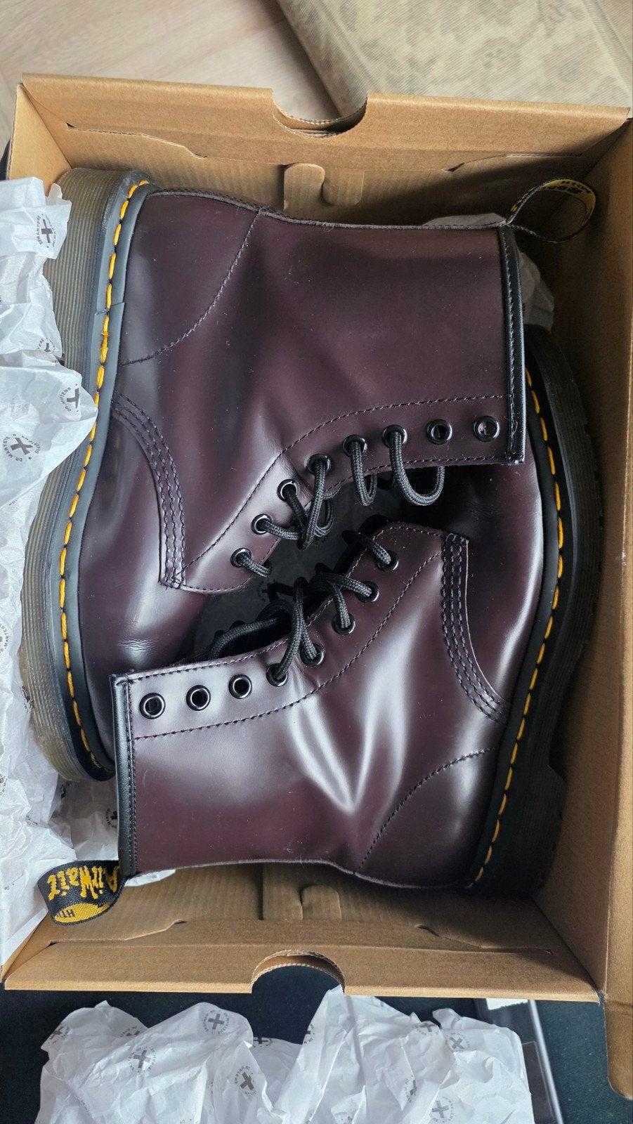 Dr. Martens 1460 Burgundy Smooth Laarzen - Maat 38, Dr. Martens, Verzenden, Zo goed als nieuw