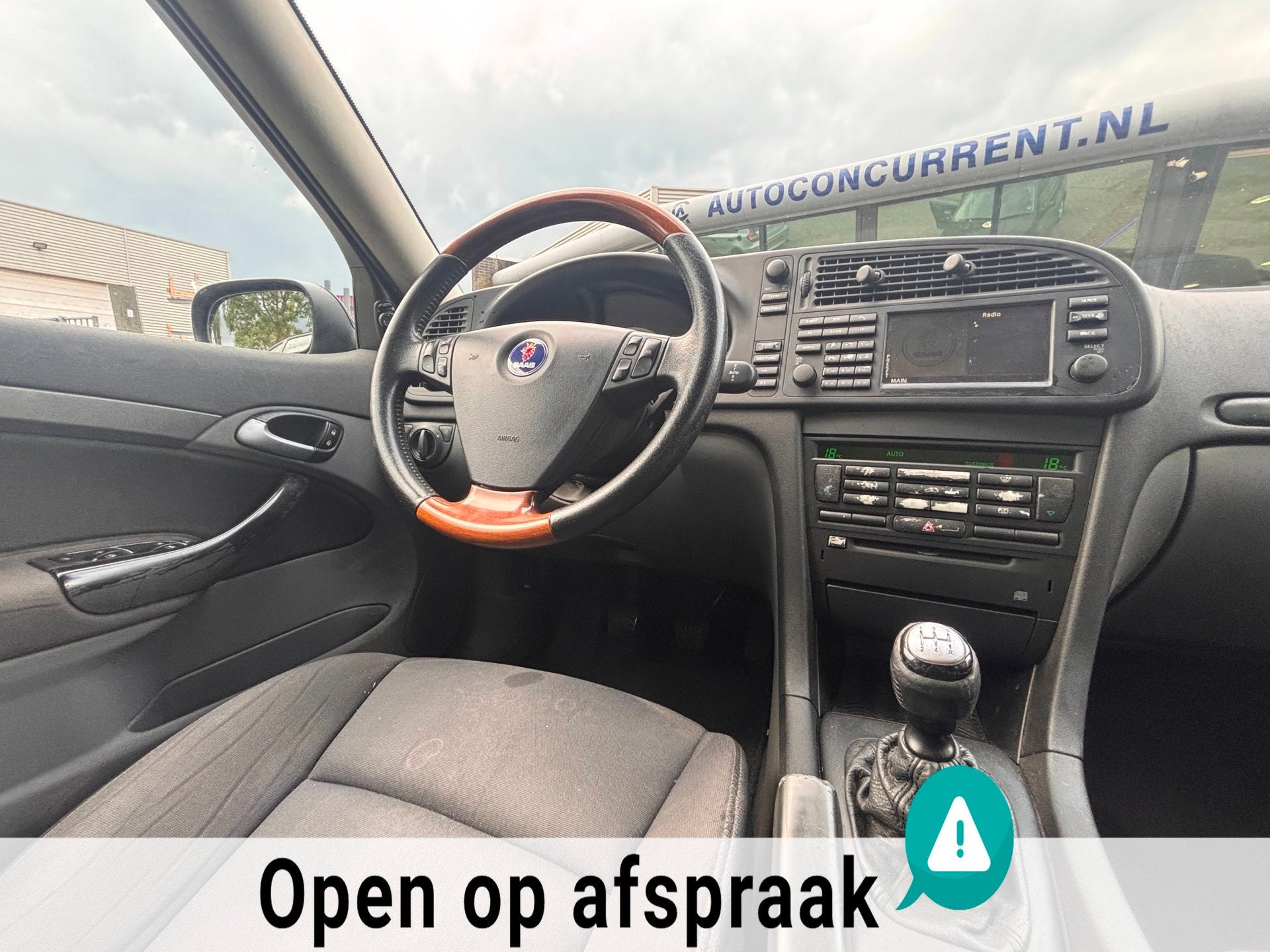 Saab 9-3 Sport Sedan 1.8t Linear Inruil koopje, Airco Inruil, Auto's, Saab, Voorwielaandrijving, 1998 cc, Stof, Gebruikt