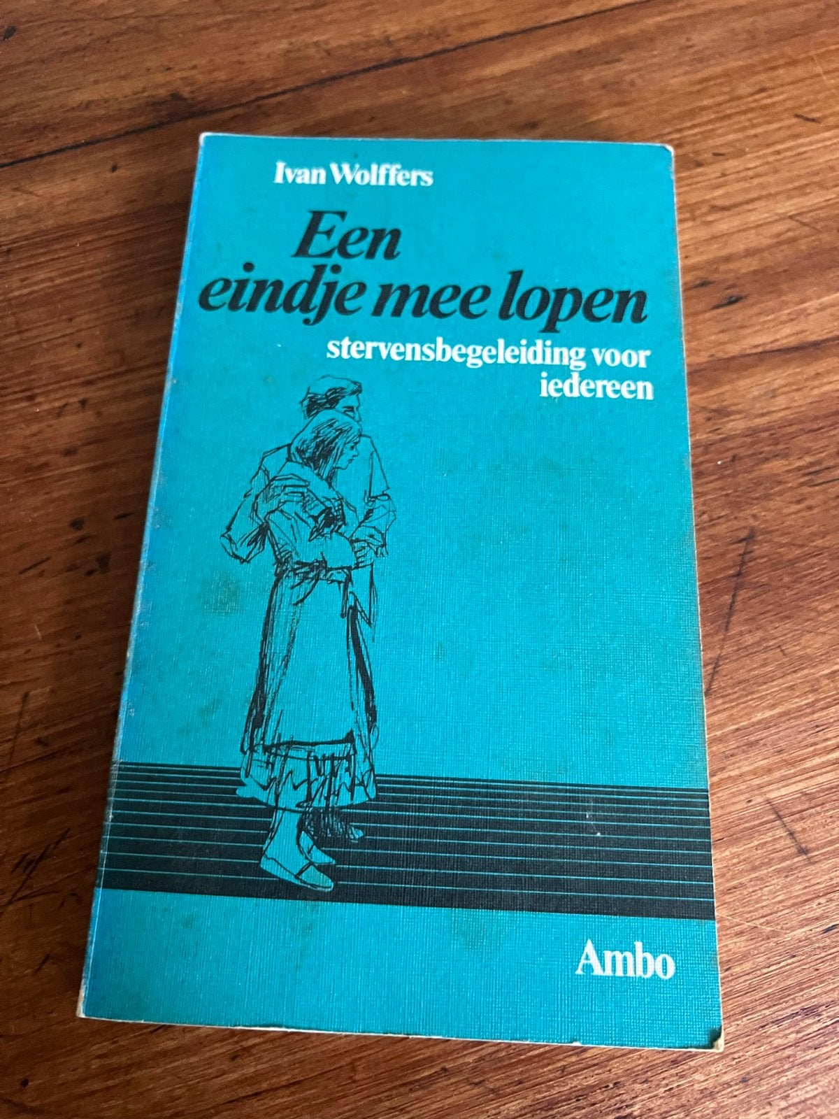 Een Eindje Mee Lopen - Stervensbegeleiding, Boeken, Ophalen of Verzenden, Gelezen, Nederland