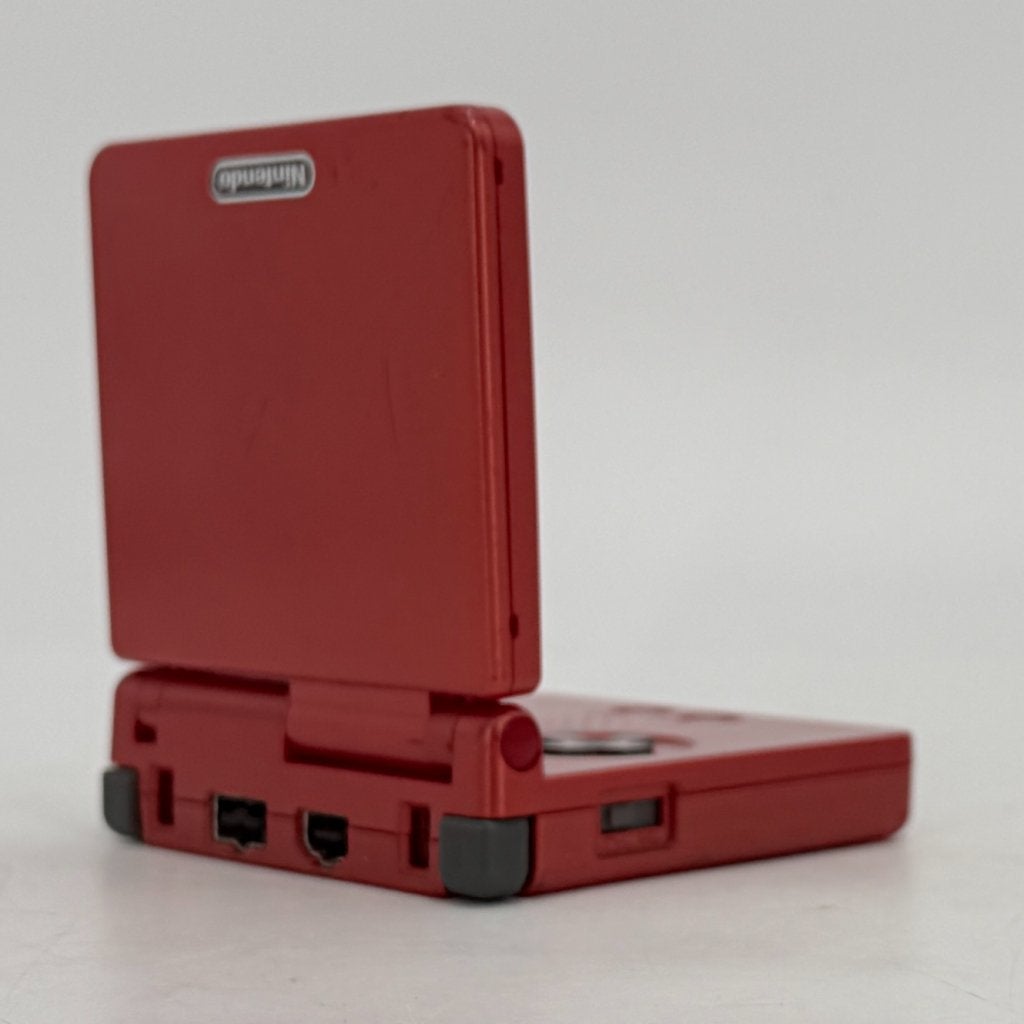 Gameboy Advance SP - Rood, Nintendo, Gebruikt, Support@nintendo.com, 11-1 Hokotate-cho, Kamitoba, Minami-ku
Kyoto 601-8501
Japan