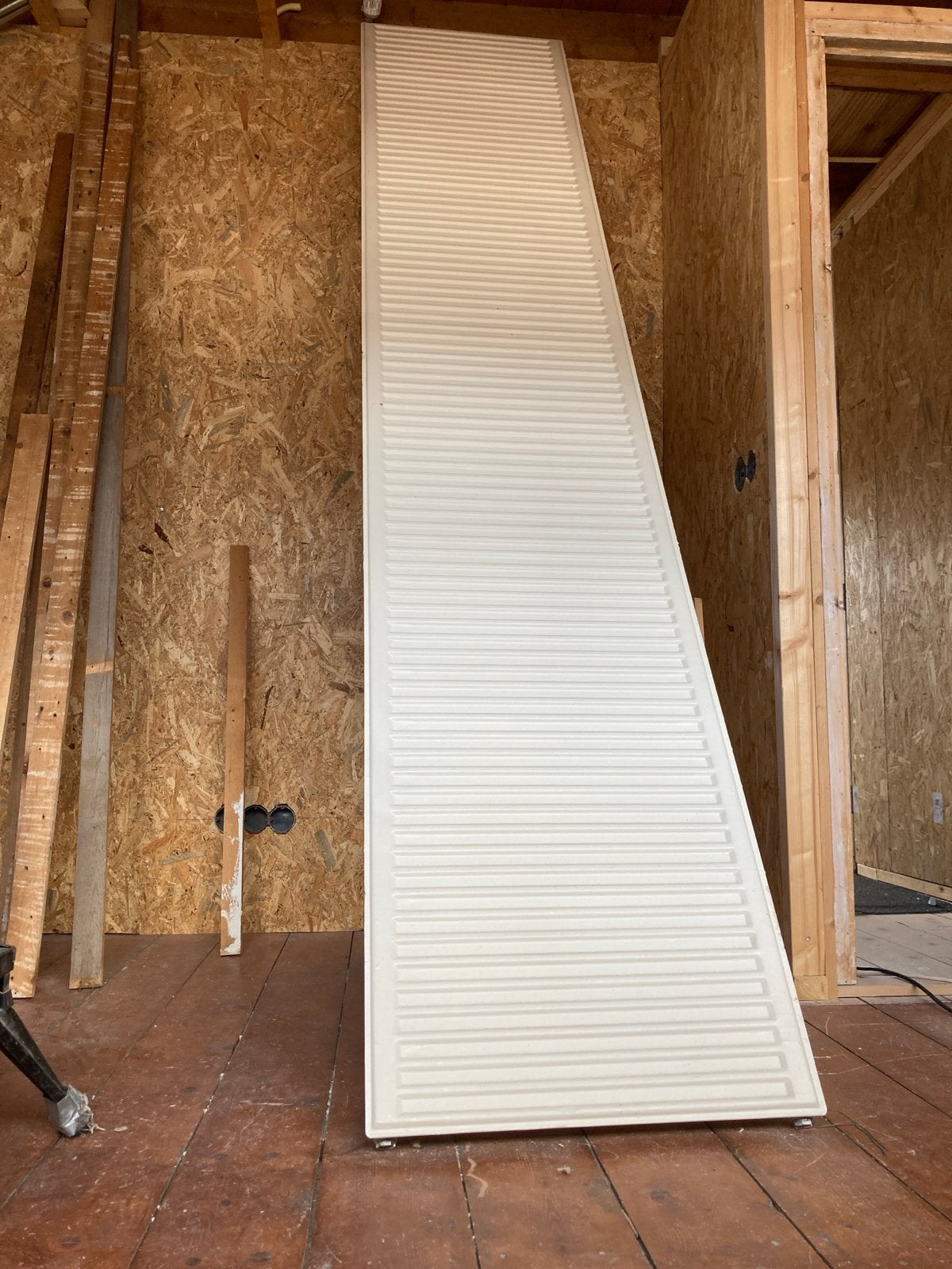 Radiator enkel plaats 300x60cm, Doe-het-zelf en Verbouw, Verwarming en Radiatoren, Ophalen, Gebruikt, Radiator, 60 tot 150 cm