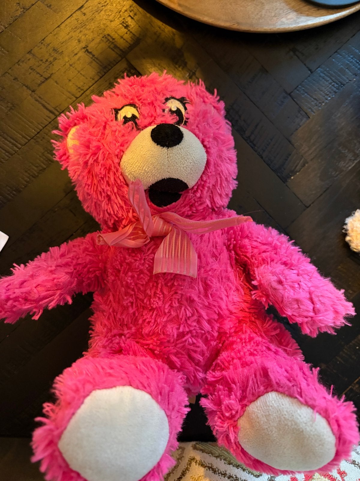 Roze teddybeer met strik, Ophalen, Gebruikt, Beer, Met kleding of accessoire
