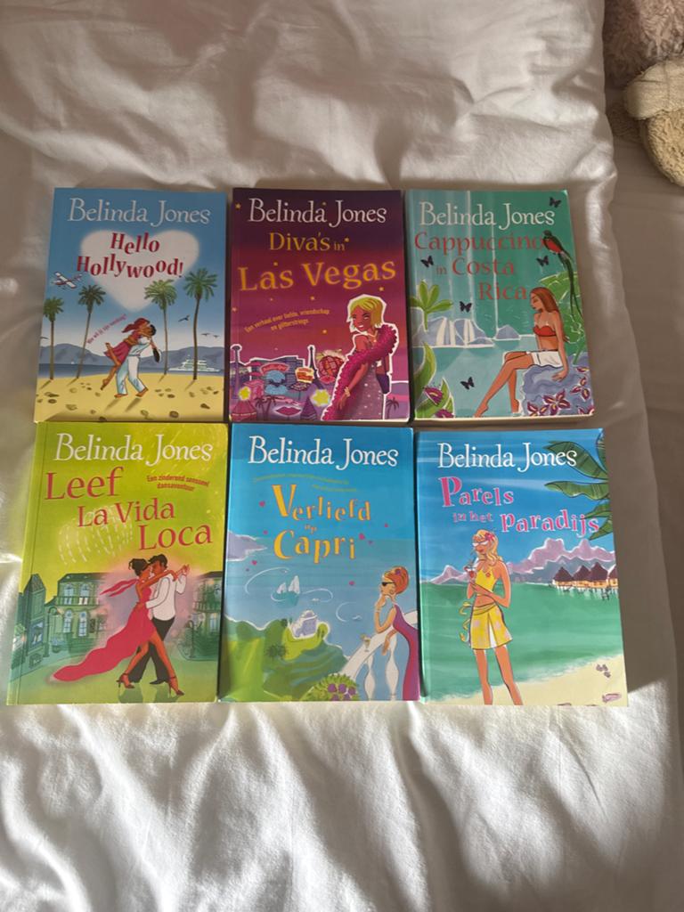 Belinda Jones boekenpakket - 6 romans, Verzenden, Zo goed als nieuw, Nederland