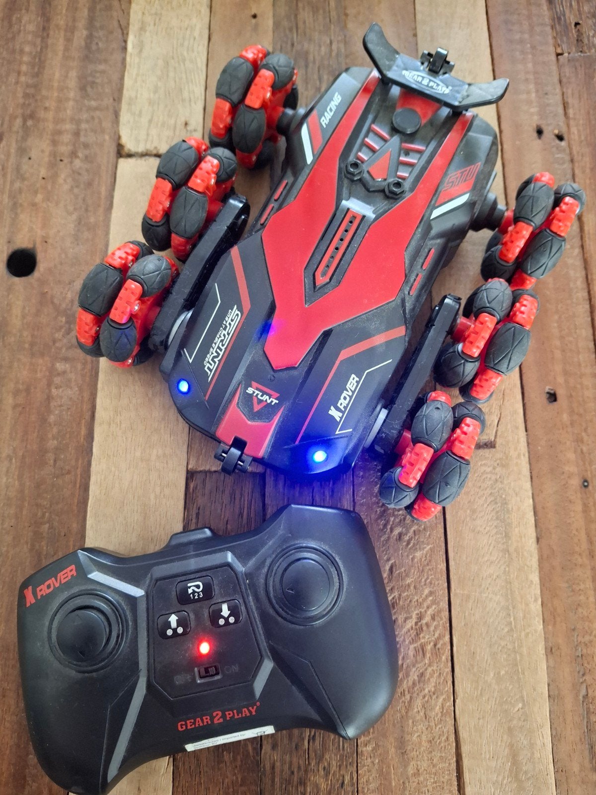 Gear2Play RC X-Rover stuntauto, Ophalen of Verzenden, Zo goed als nieuw