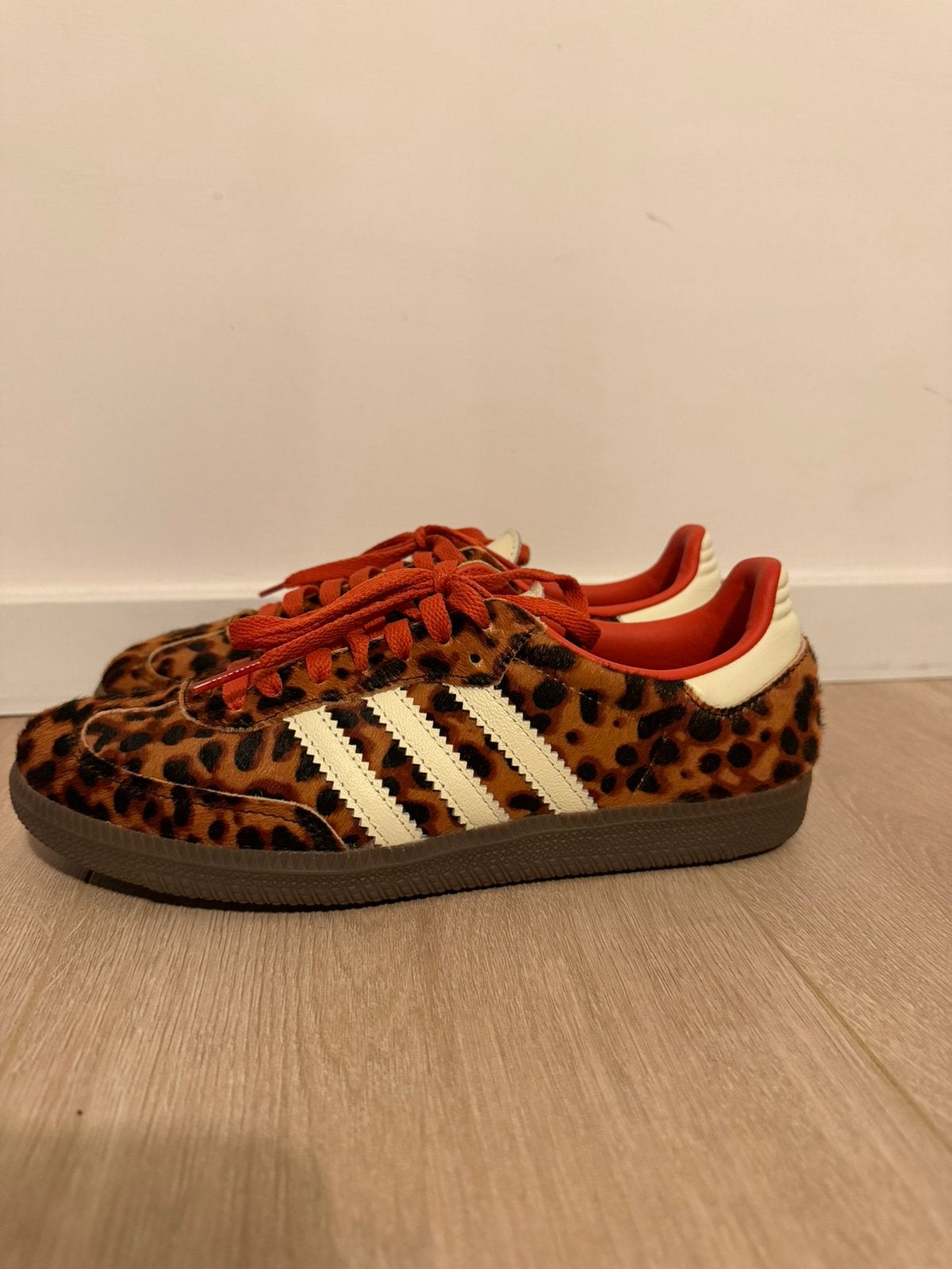 Samba sneakers - Panter, zwart - Adidas - 39 1/3, Zwart, Ophalen of Verzenden, Sneakers of Gympen, Zo goed als nieuw
