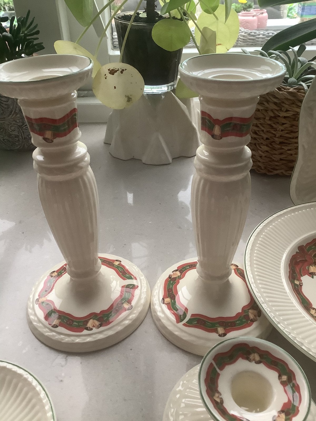 3 hoge kandelaars WEDGWOOD CHRISTMAS TIME., Huis en Inrichting, Keuken | Servies, Ophalen of Verzenden, Zo goed als nieuw, Aardewerk