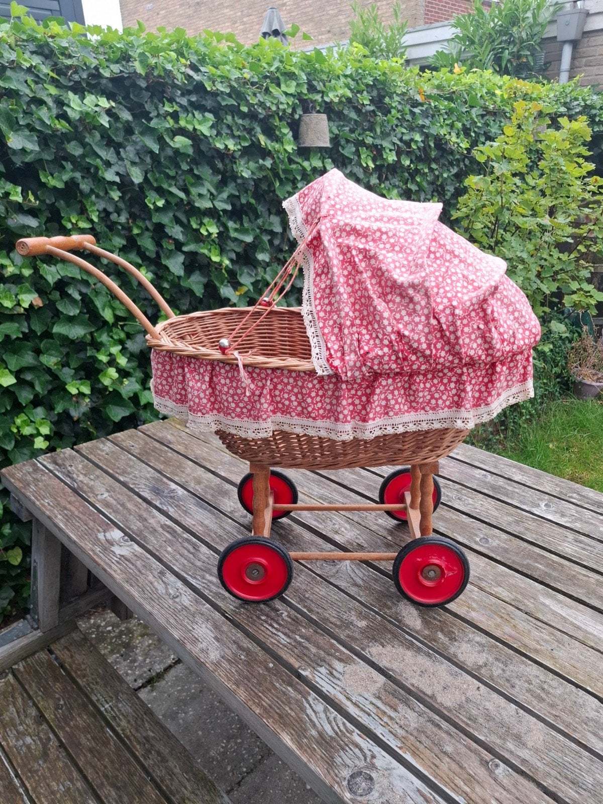 Poppenwagen, vintage wagentje, Ophalen, Gebruikt, Babypop