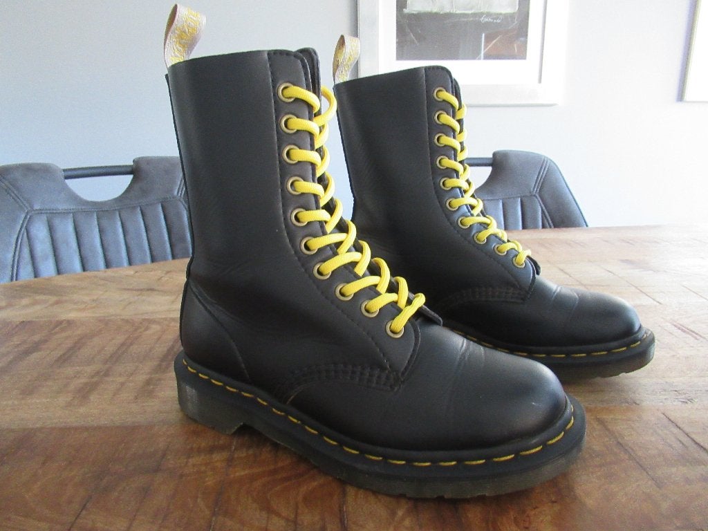 Dr Martens Vegan 1490 boots maat 37, Zwart, Lage of Enkellaarzen, Ophalen of Verzenden, Dr. Martens