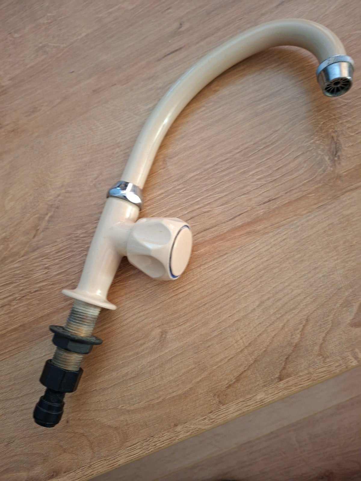 Keukenkraan voor in de camper of caravan., Ophalen of Verzenden, Kraan