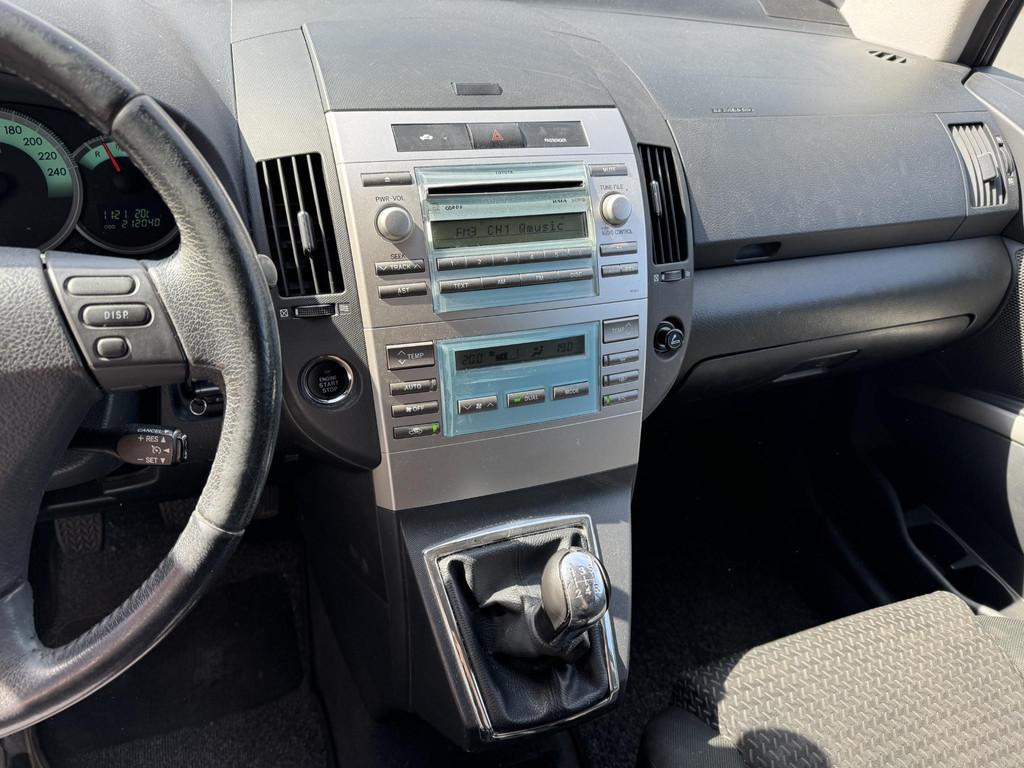 Toyota Verso 1.8 VVT-i Luna Ruimte en comfort voor elke rit, Auto's, Toyota, Gebruikt, 4 cilinders, Origineel Nederlands, Bedrijf