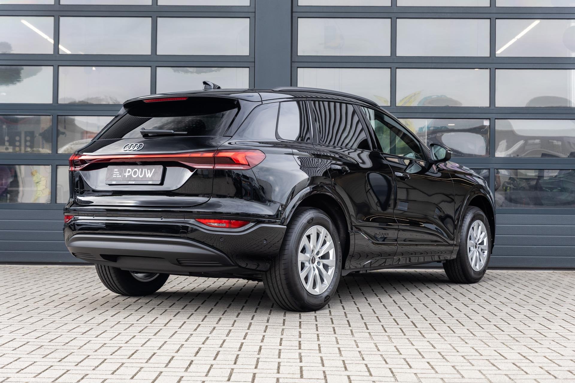Audi Q6 e-tron edition 252pk 83 kWh | Matrix LED Koplampen |, Automaat, 12 maanden, SUV of Terreinwagen, Automatische klimaatregeling