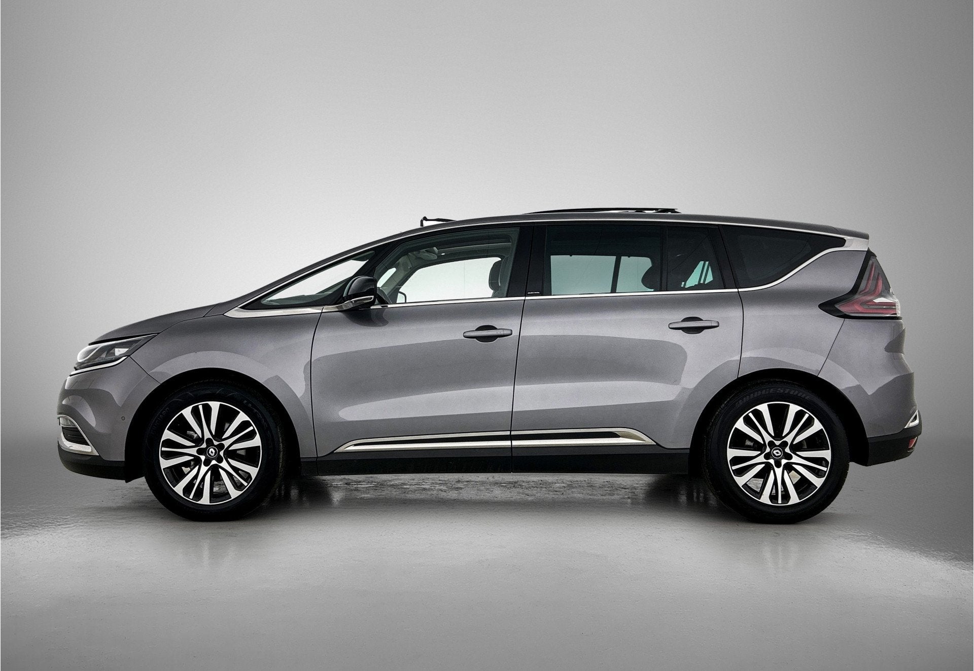 Renault Espace 1.6 TCe Initiale Paris 5p. | 1e EIGENAAR | DE, 1618 cc, Gebruikt, 4 cilinders, 93 €/maand