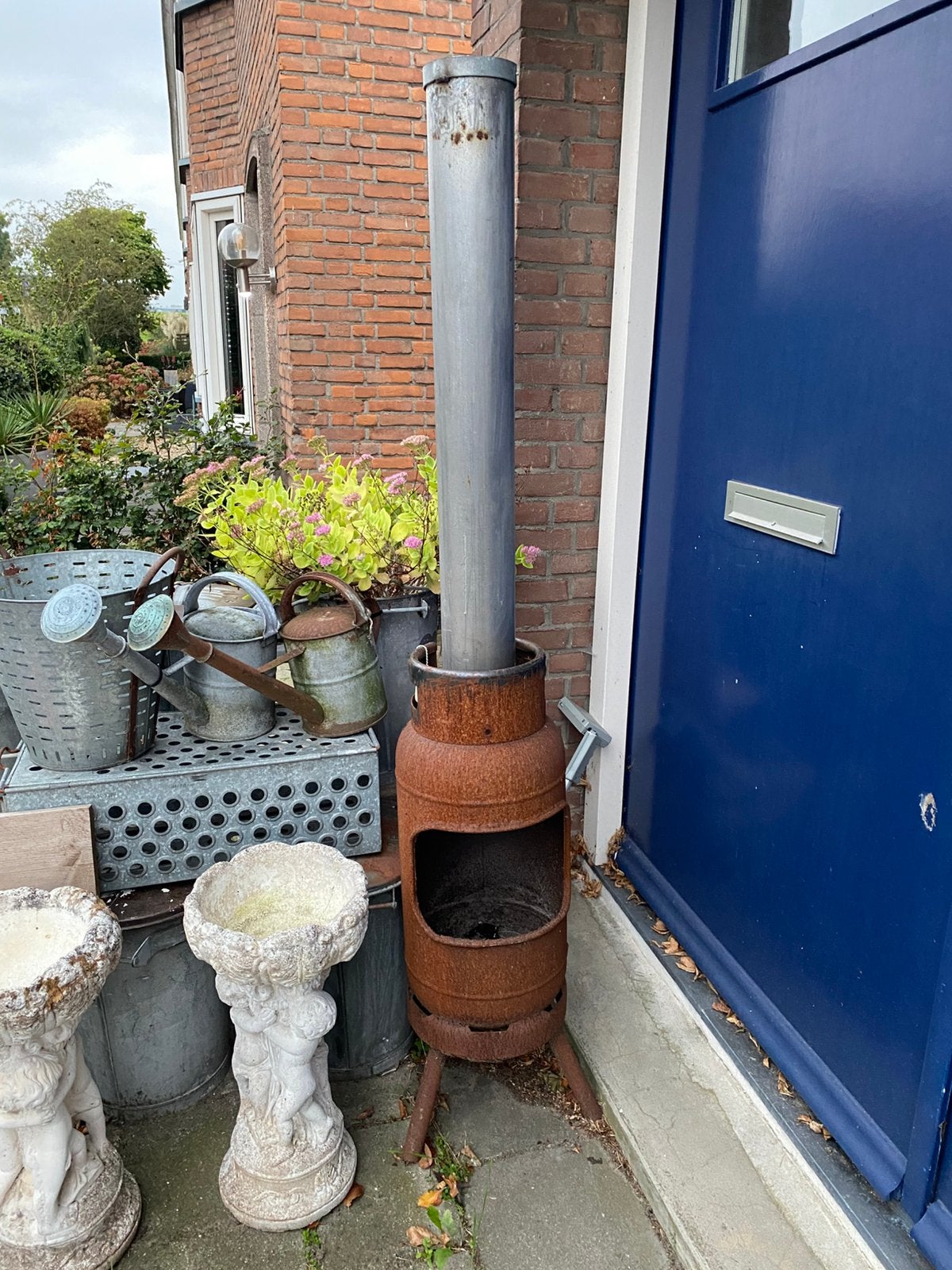 Tuinhaard gemaakt van oude gasfles, Ophalen, Gebruikt, Eigen, Nvt