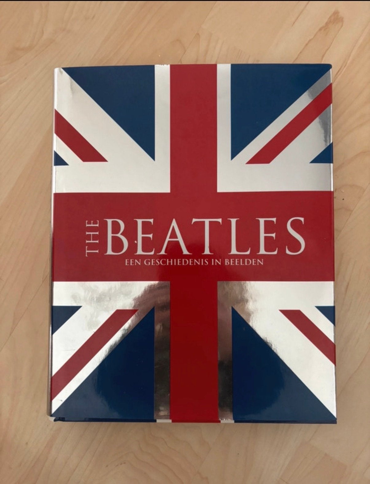 The Beatles: Een Geschiedenis in Beelden - Boek, Ophalen of Verzenden, Zo goed als nieuw, Artiest