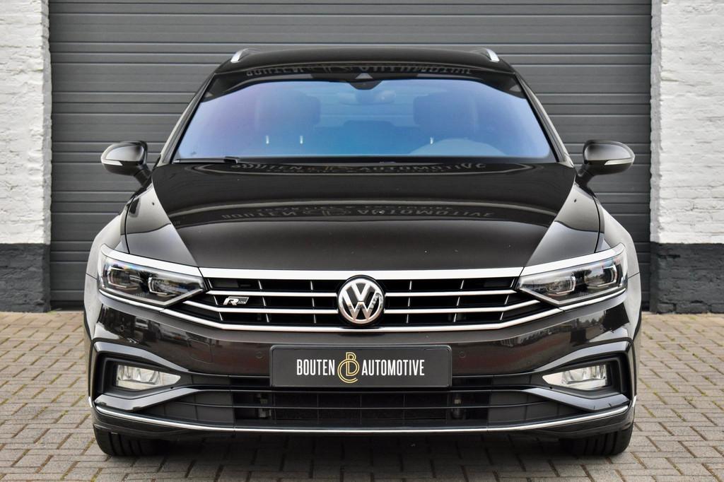 Volkswagen Passat Variant 1.5 TSI R-Line Business R | ACC |, Auto's, Automatische klimaatregeling, 730 kg, 4 cilinders, Origineel Nederlands