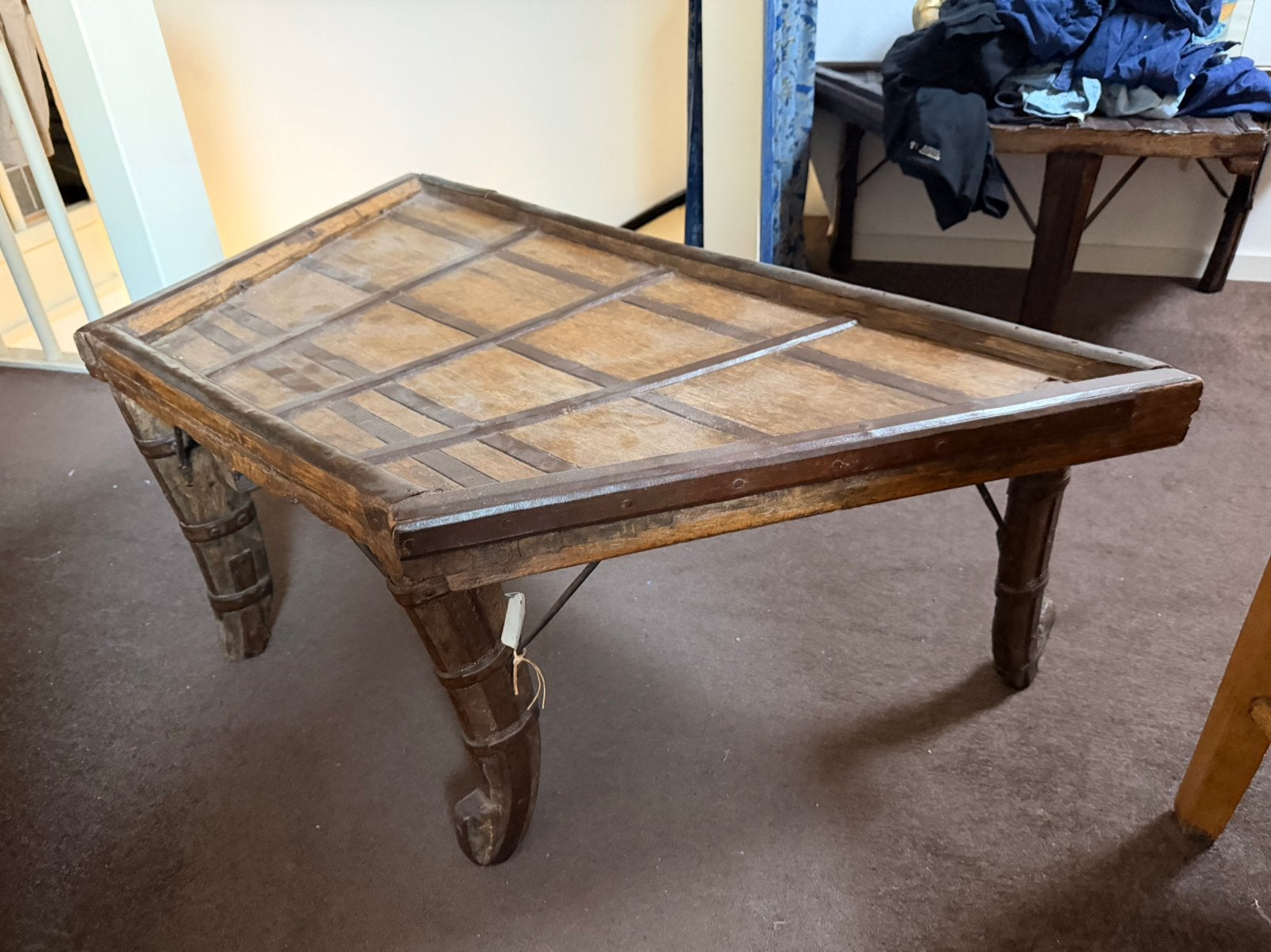 Antieke Massief eiken salontafel / bijzettafel, Ophalen