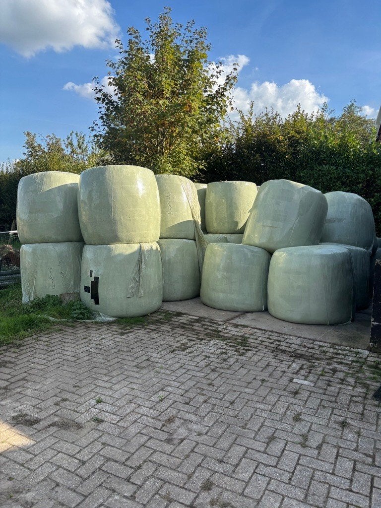 Ronde balen, Ophalen