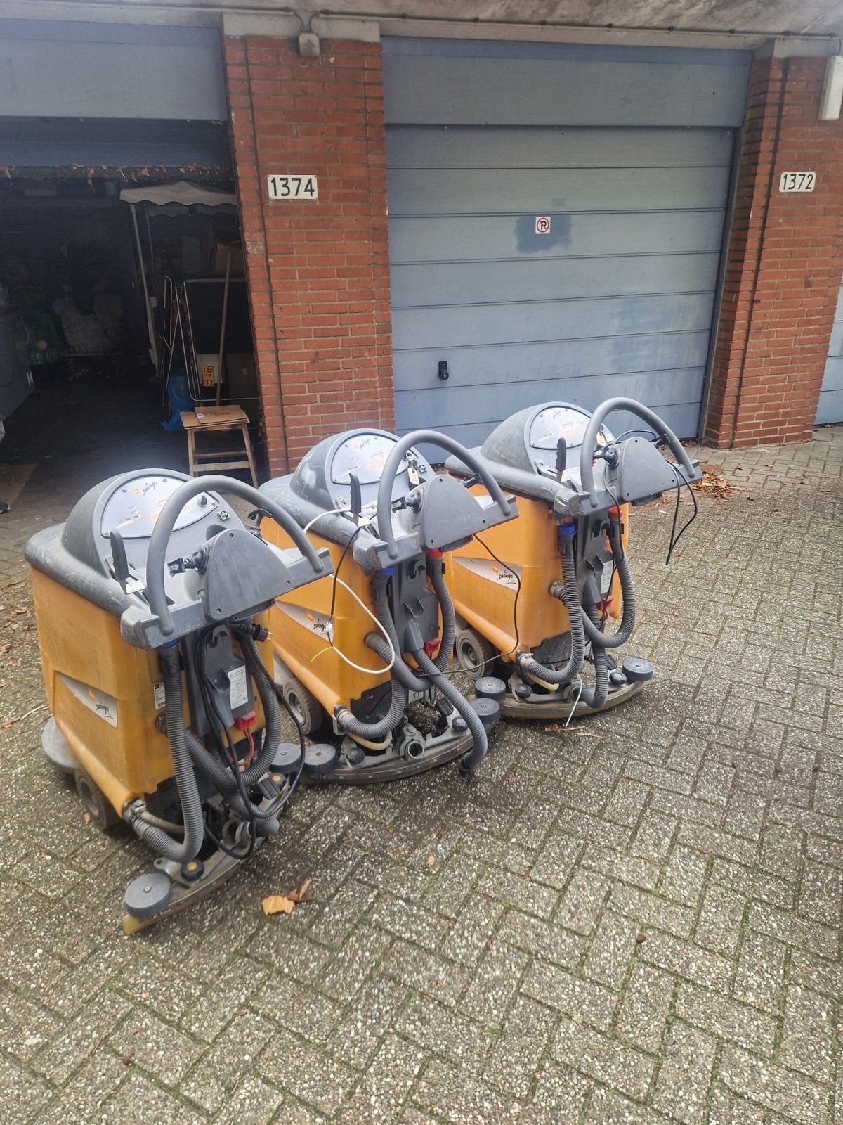 Taski Swingo Schoonmaak Schrobzuigmachines, Ophalen of Verzenden, Gebruikt, Schrobmachine