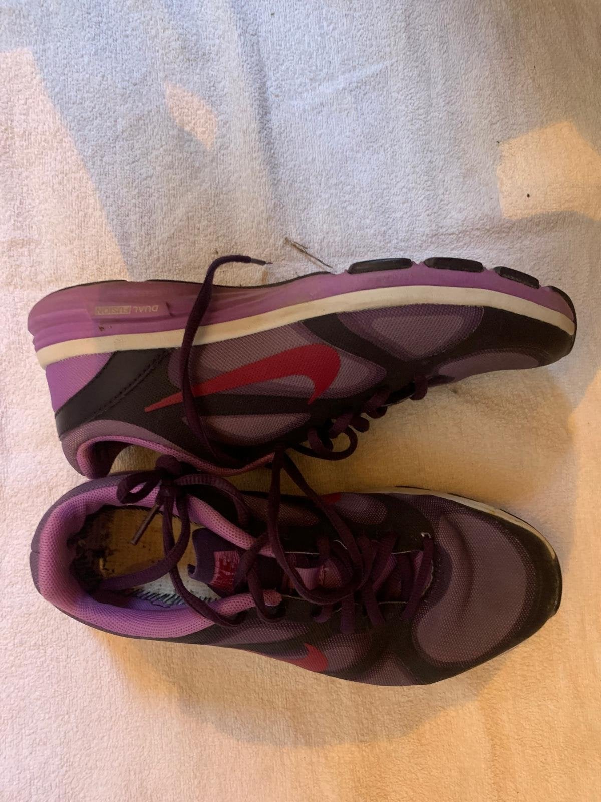 Nike Dual Fusion hardloopschoenen - Paars/Zwart, Ophalen, Gedragen, Overige kleuren, Sportschoenen
