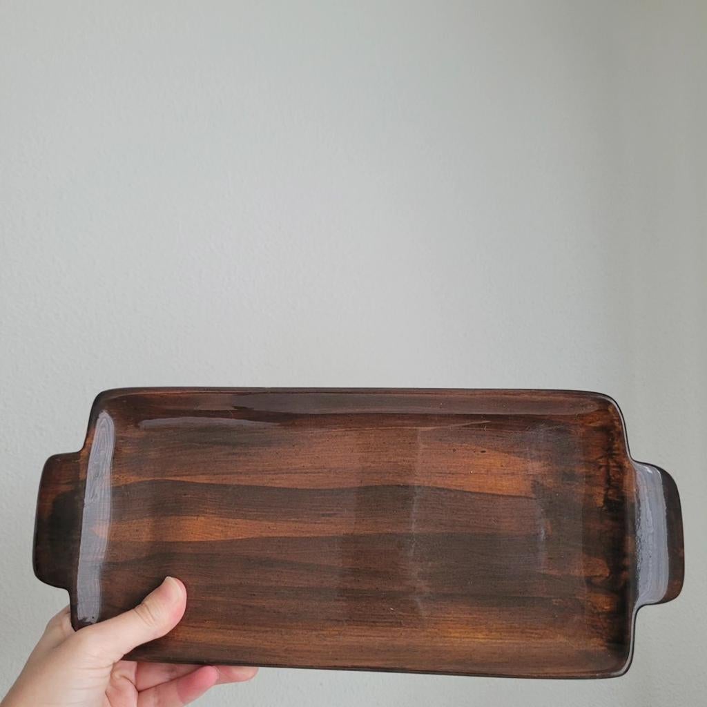 Vintage bruine cakeschaal van Volendams aardewerk, Huis en Inrichting, Keuken | Servies, Ophalen of Verzenden, Aardewerk, Overige stijlen