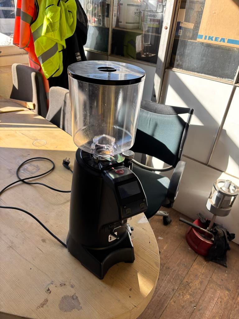 Eureka Zenith 65 Koffiemolen - Professionele Kwaliteit, Gebruikt, Overige modellen, 10 kopjes of meer, Koffiebonen