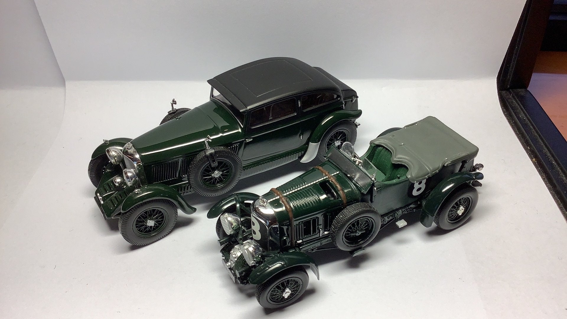 Minichamps Bentley Blower & Ixo Bentley Six Speed, Ophalen of Verzenden, Zo goed als nieuw