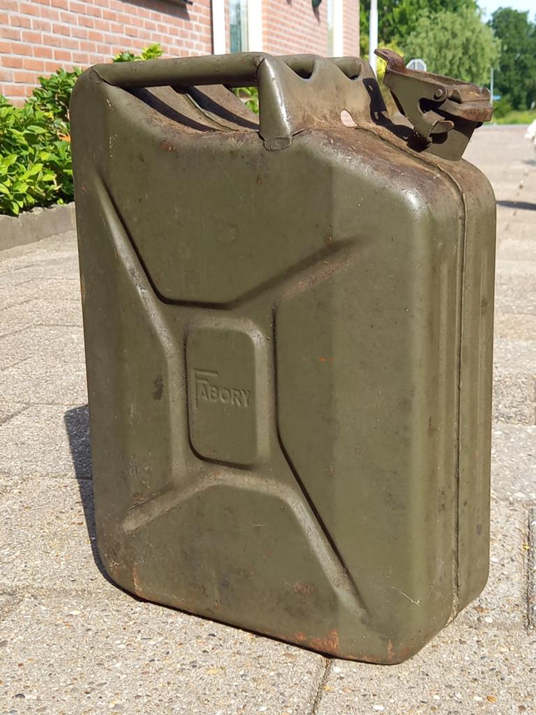 LEGER JERRYCAN 20 L, Verzamelen, Ophalen, Nederland