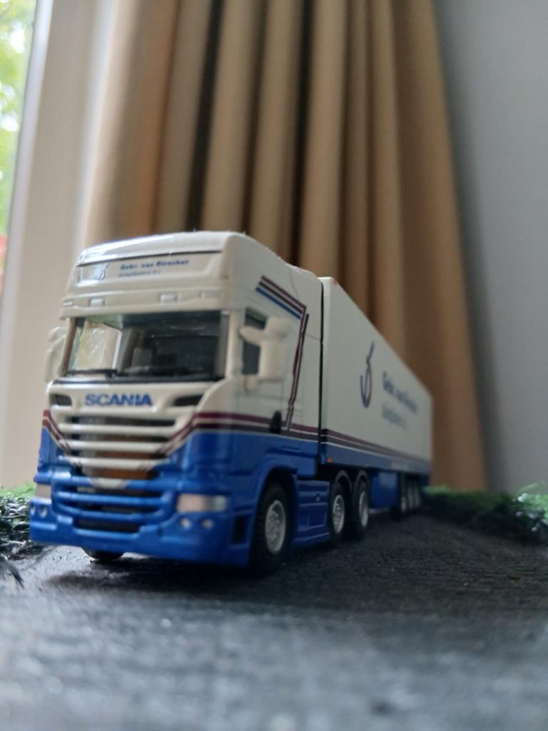 Scania gebr. Van Oirschot 1:87 wsi miniatuur, Hobby en Vrije tijd, Ophalen, Nieuw, Bus of Vrachtwagen, Overige merken