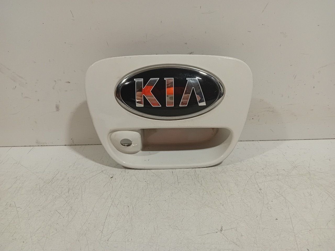 Achterklep ontgrendeling Kia Picanto, Auto-onderdelen, Carrosserie en Plaatwerk, Onderdelen@venauto.nl, Van der Ven Autorecycling B.V.