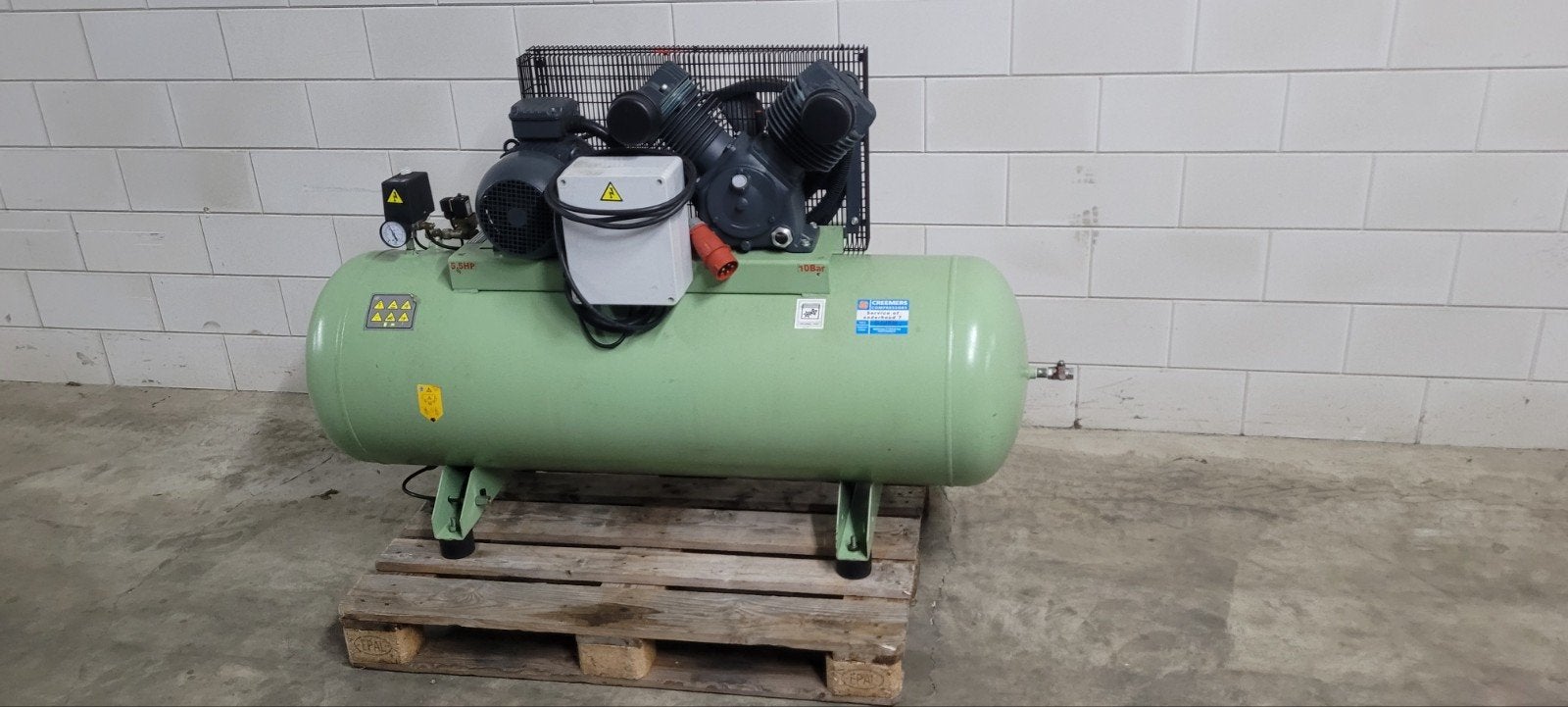 Creemers compressor, 100 liter of meer, Ophalen