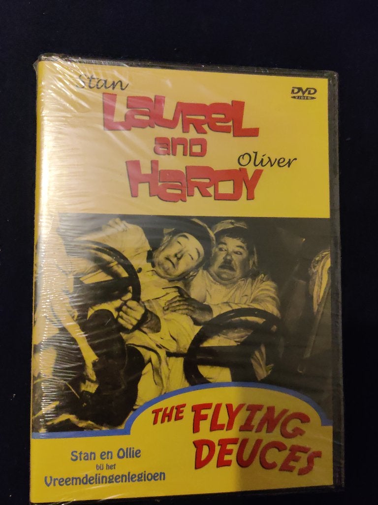 Stan Laurel and Oliver Hardy - The Flying Deuces - Vreemdeli, Alle leeftijden, Ophalen of Verzenden, Zo goed als nieuw, Actiekomedie