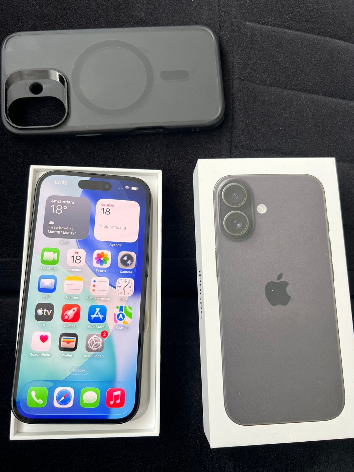 Apple iPhone 16 – 128GB – Zwart – €550