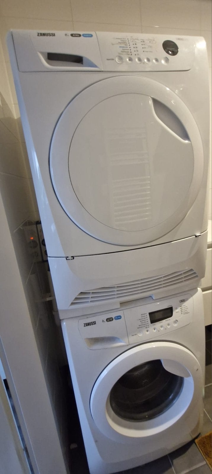 Zanussi Wasmachine en Droger Set - Ophalen, Ophalen, Gebruikt